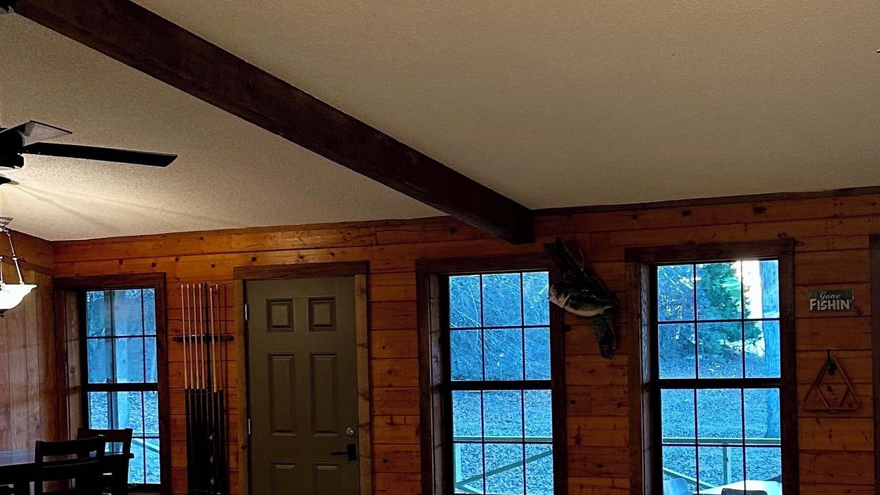 Photo of Bedroom in Lafayette County