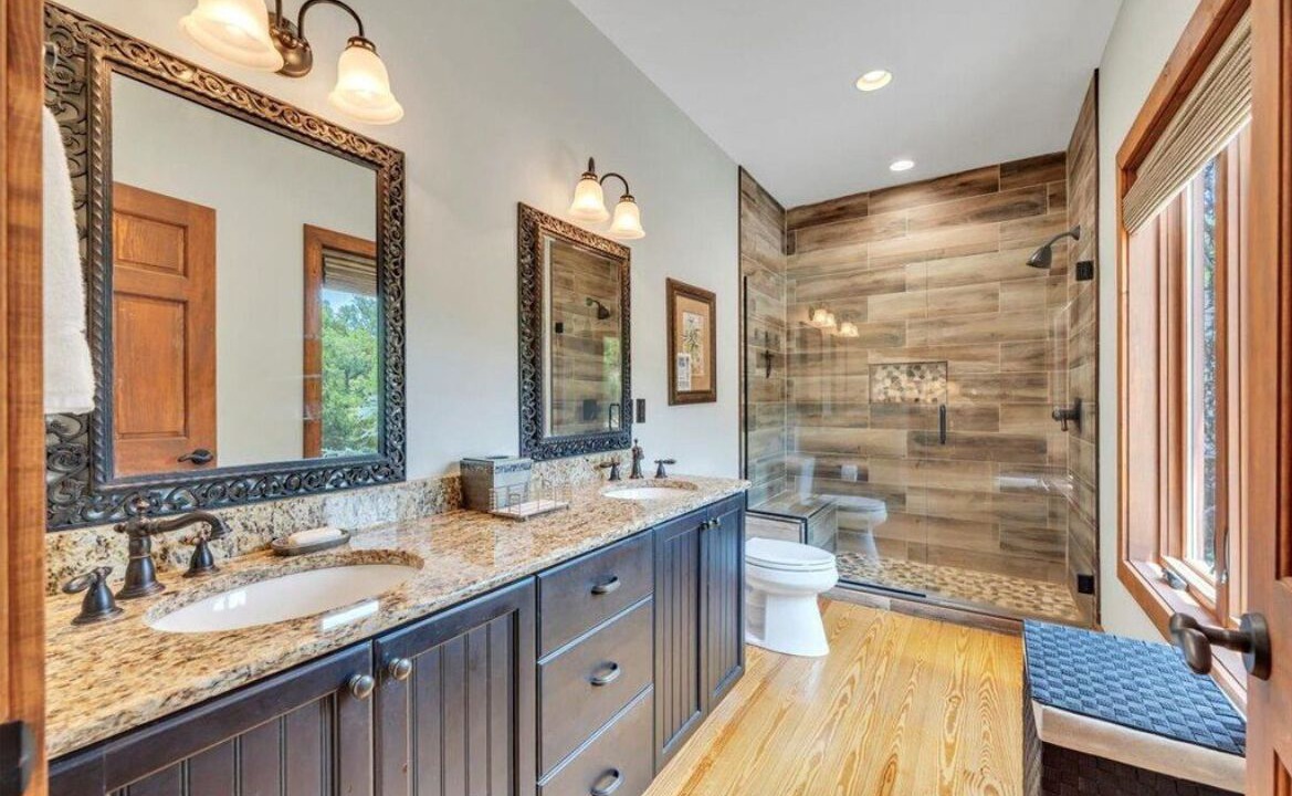 Photo of Bathroom in Westlake Corner