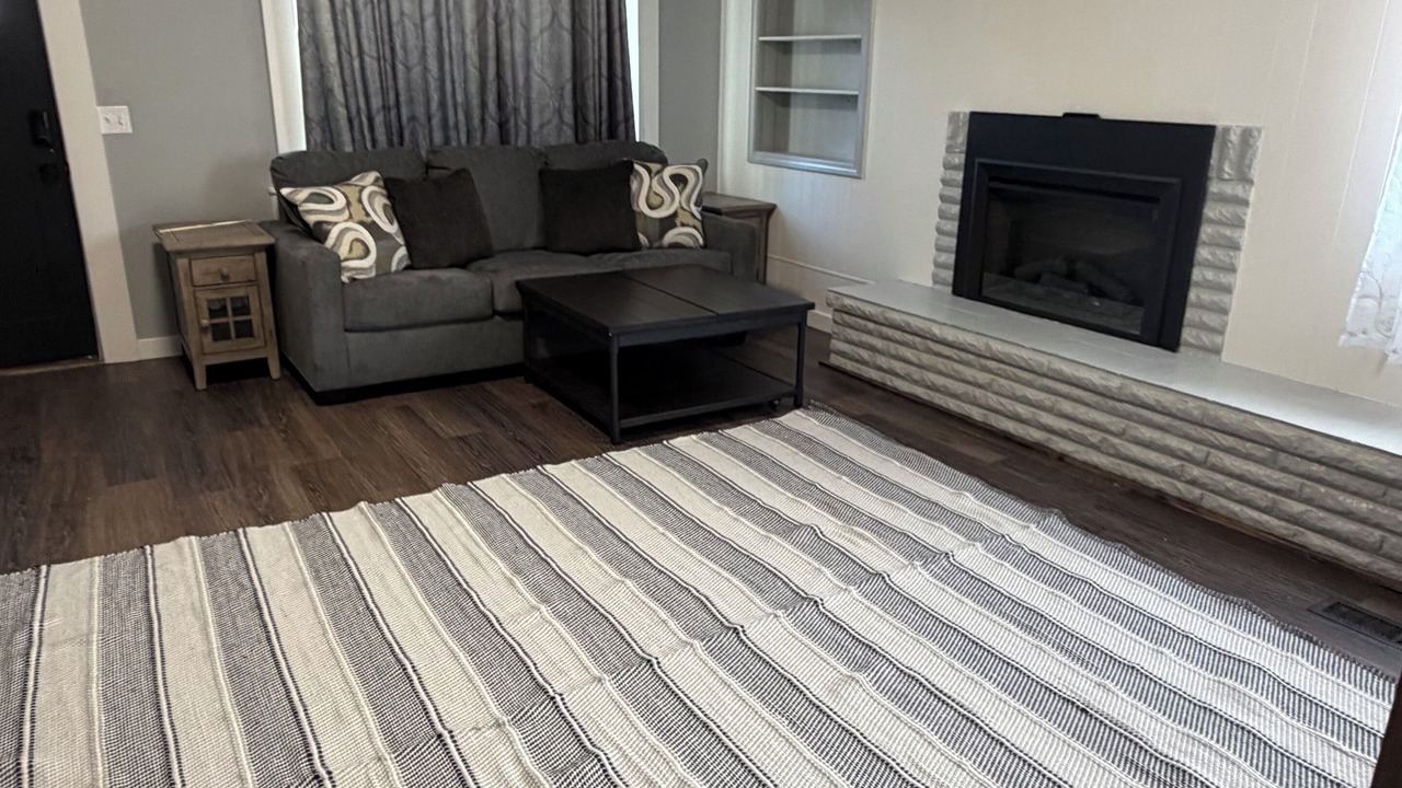 Photo of Livingroom in Pendleton