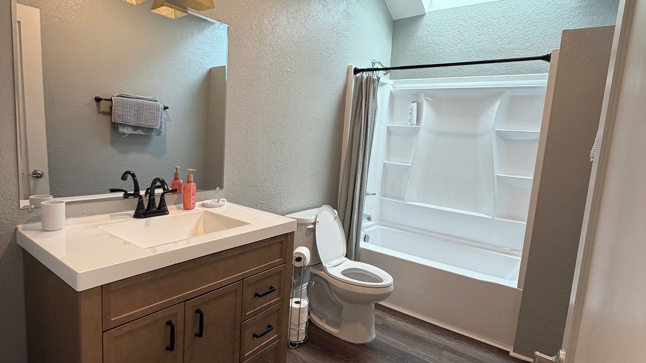 Photo of Bathroom in Pendleton