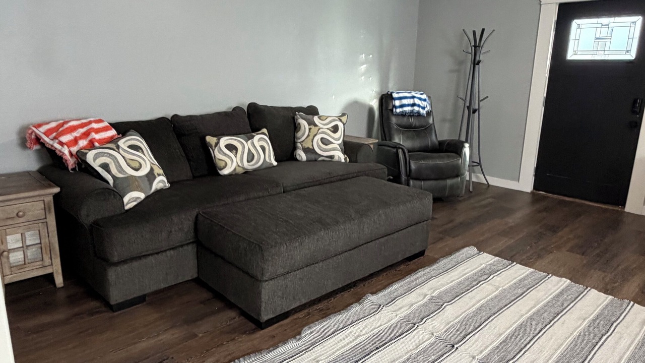 Photo of Livingroom in Pendleton