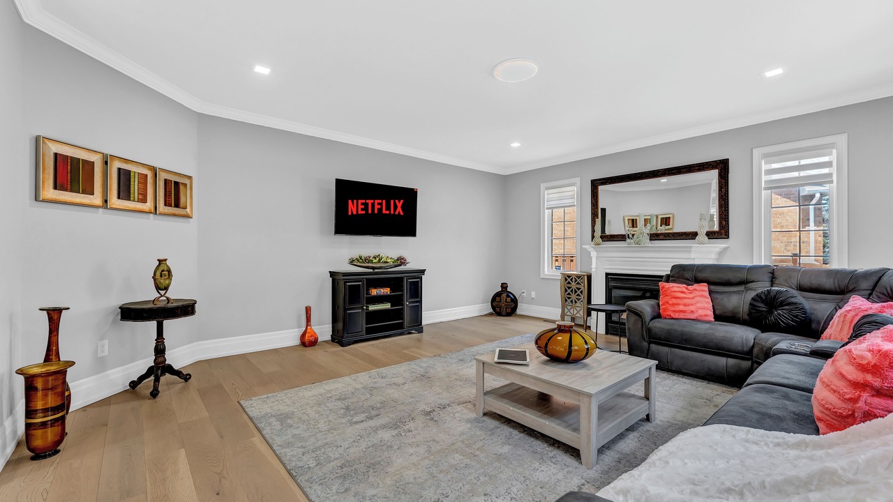 Photo of Livingroom in Brampton