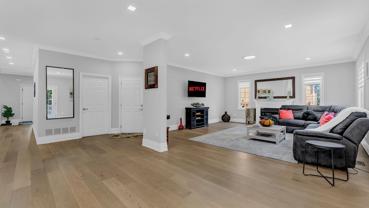 Photo of Livingroom in Brampton