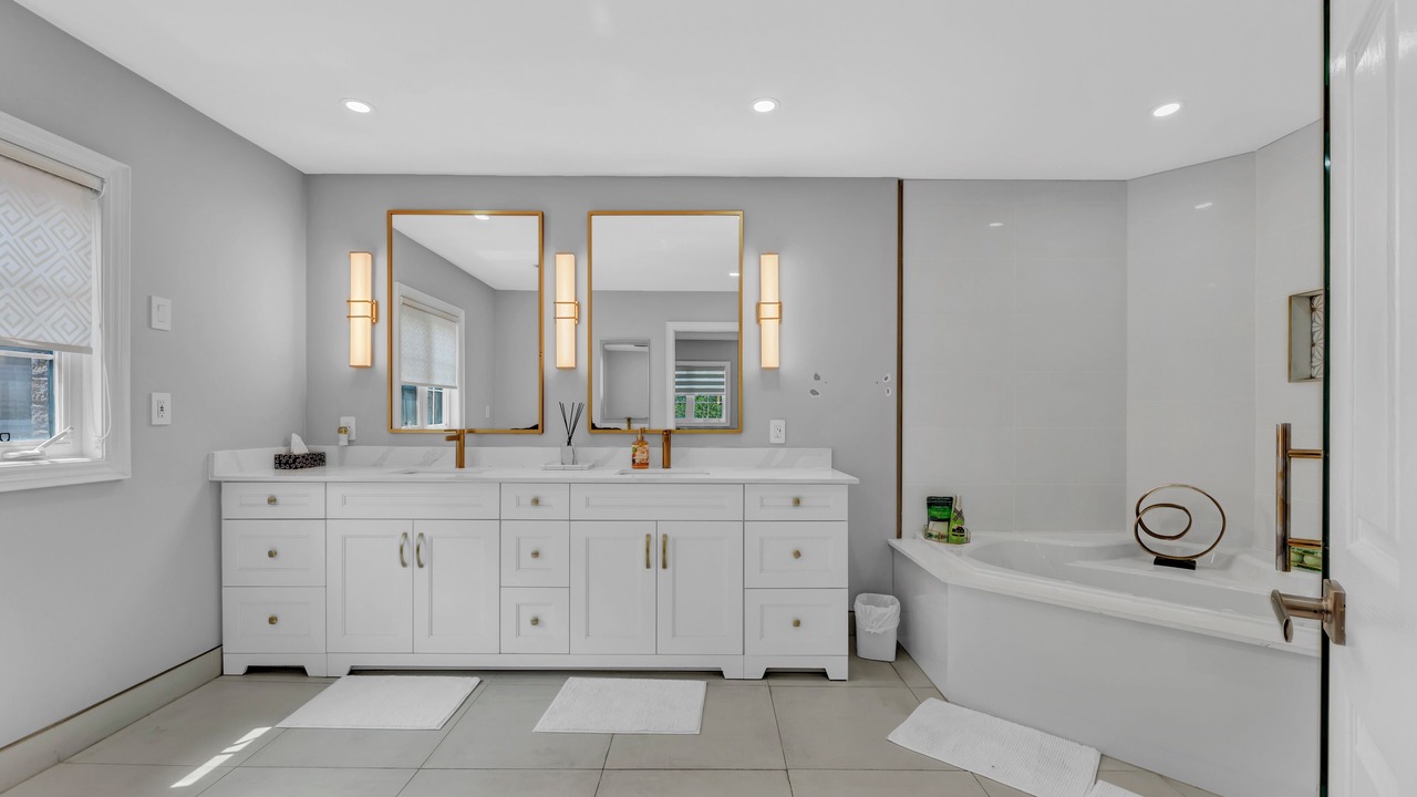 Photo of Bathroom in Brampton