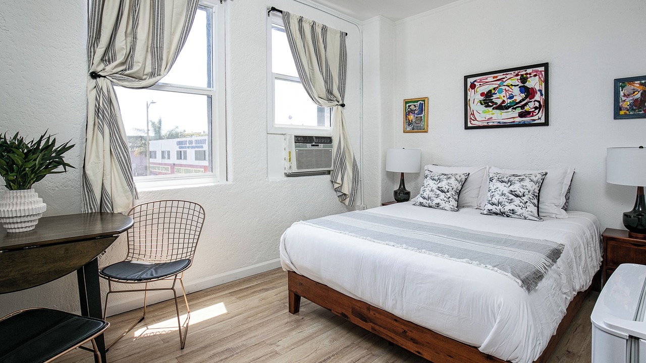 Photo of Bedroom in Westlake