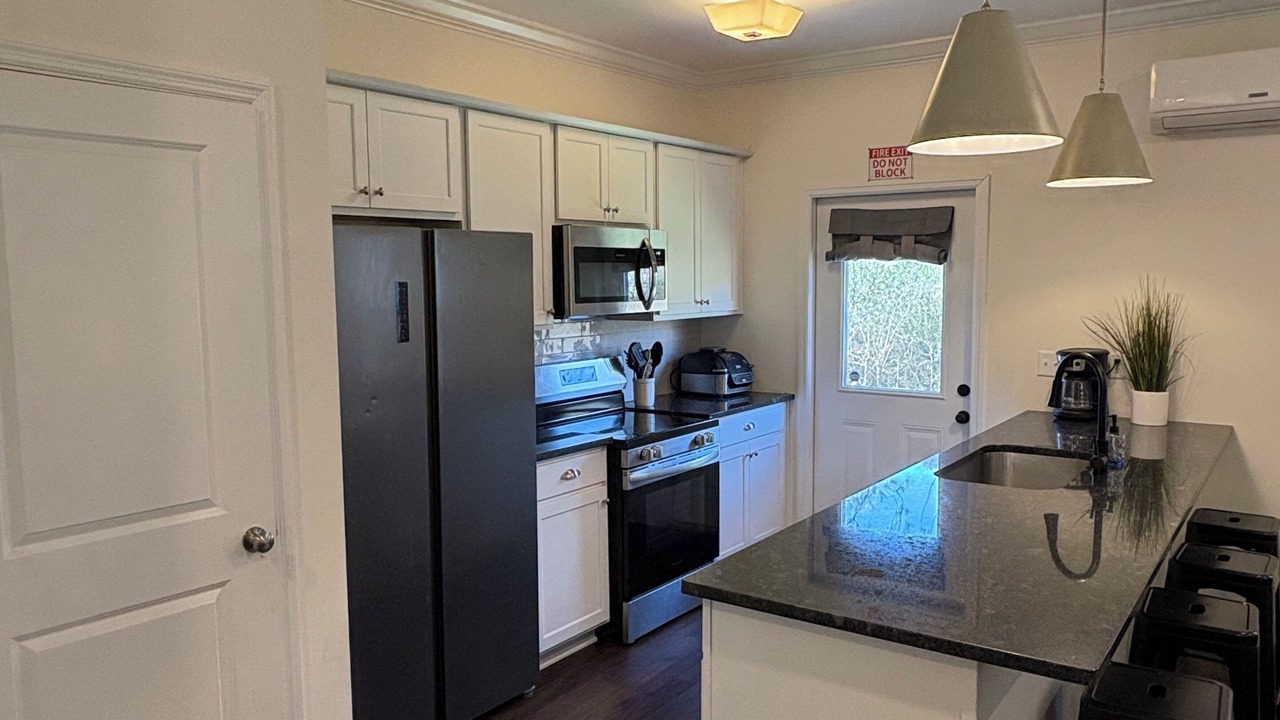 Photo of Kitchen in Lupton City