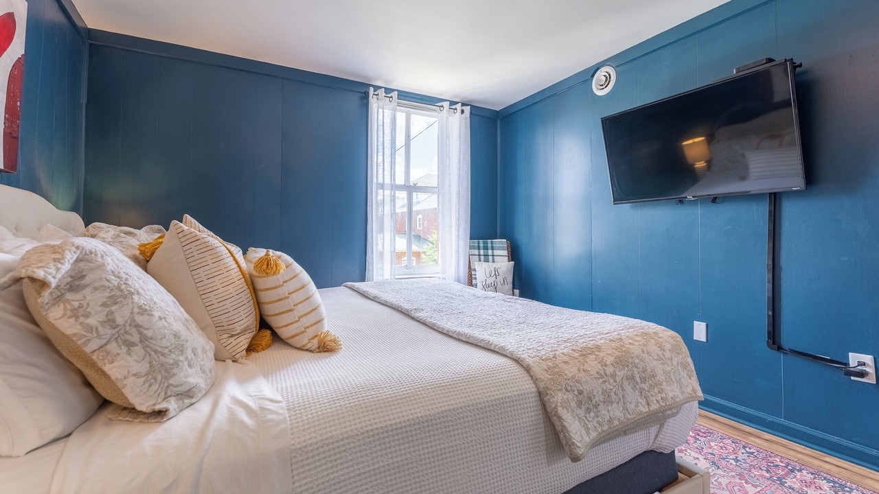 Photo of Bedroom in Livingston
