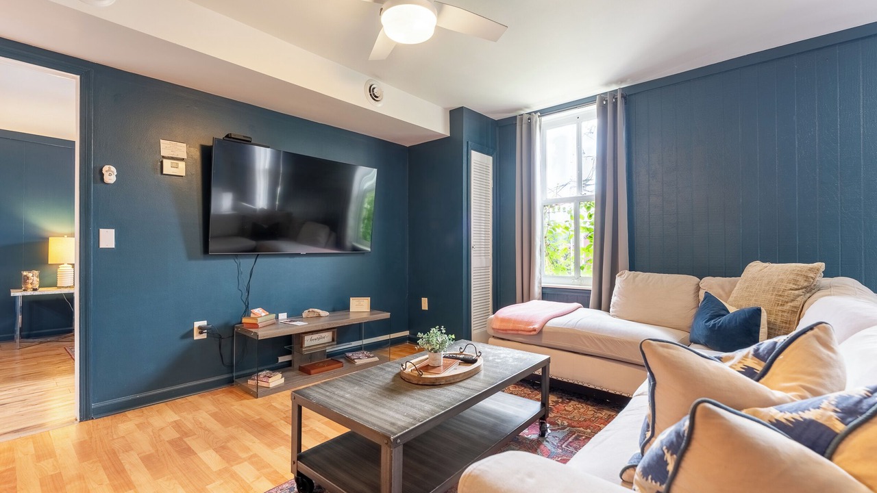 Photo of Livingroom in Livingston