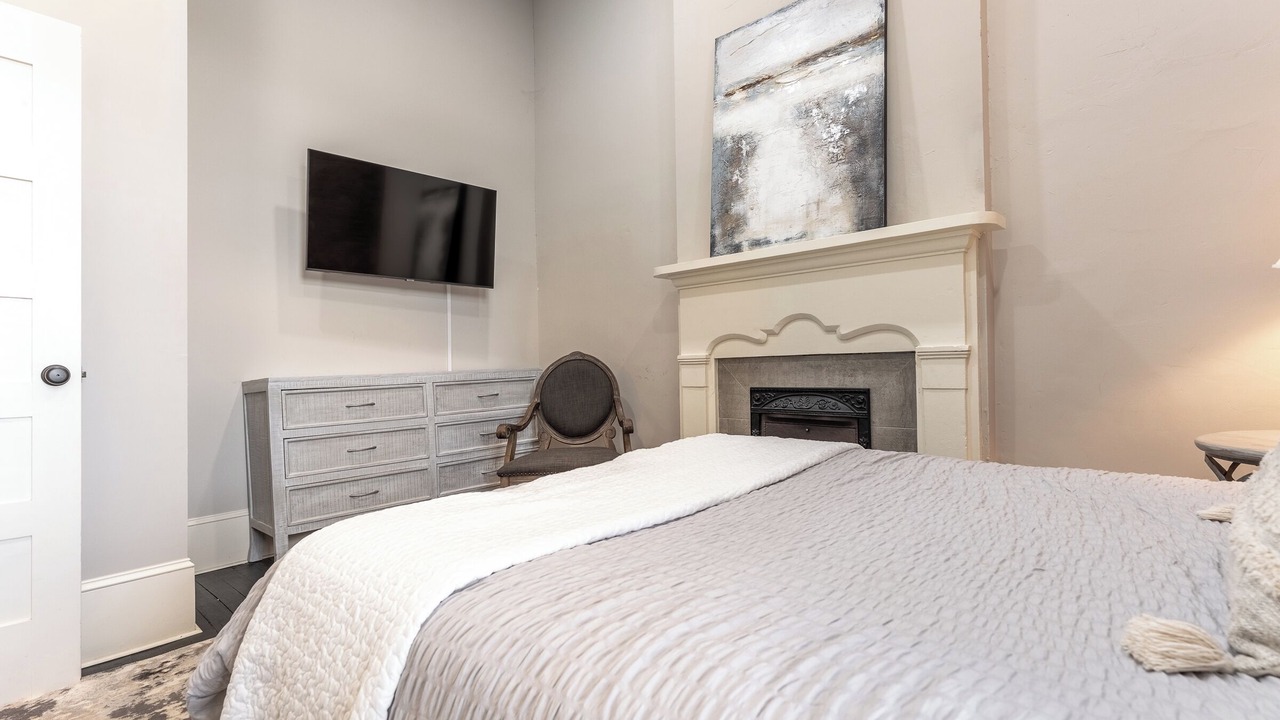Photo of Bedroom in Livingston