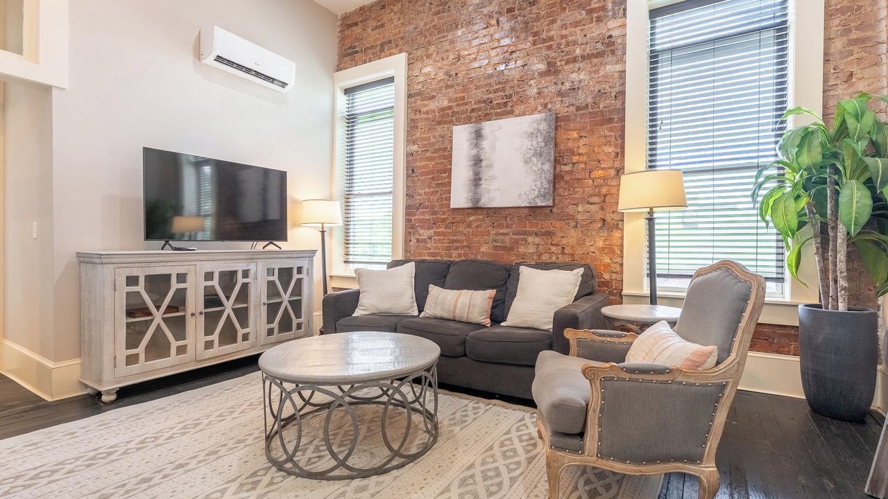 Photo of Livingroom in Livingston