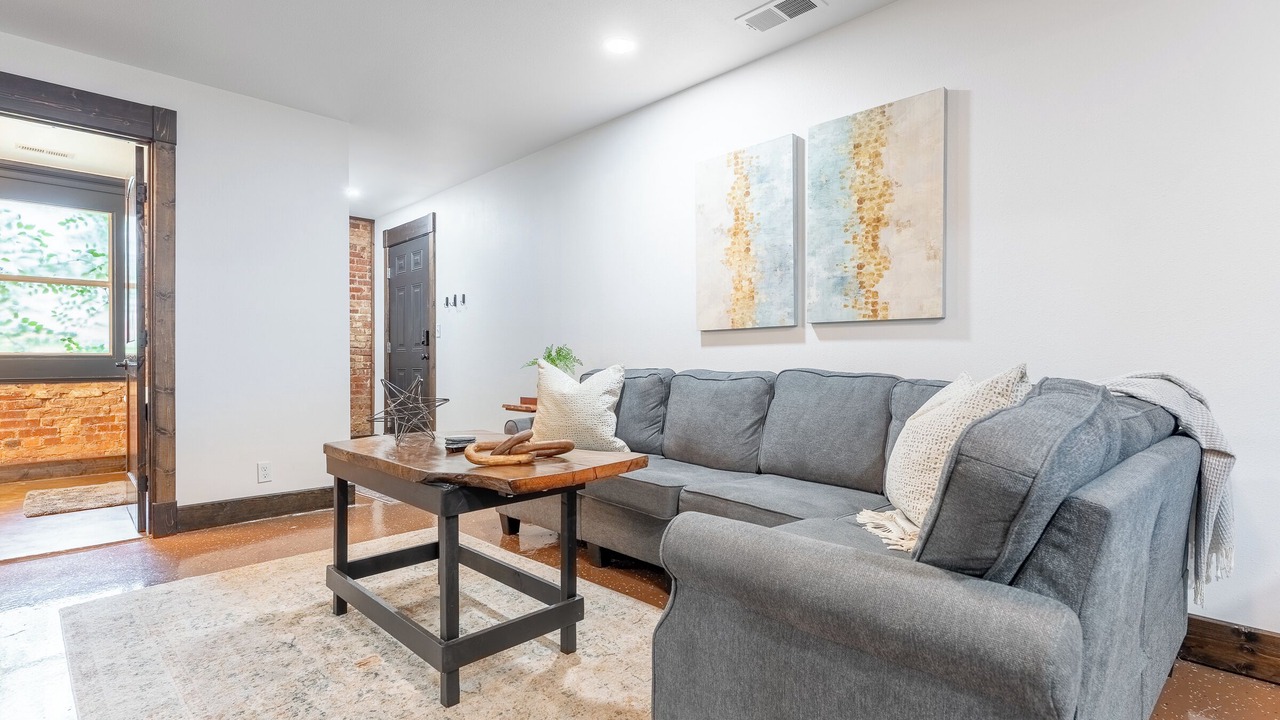 Photo of Livingroom in Livingston
