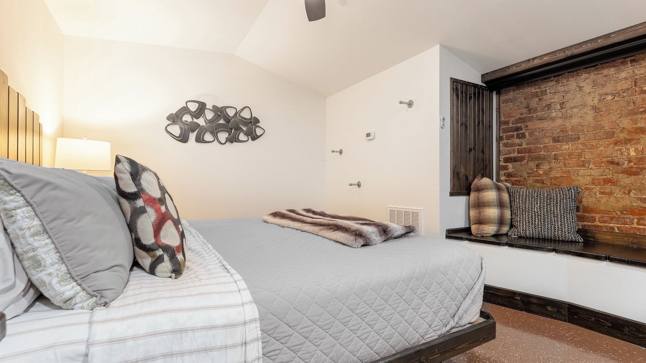 Photo of Bedroom in Livingston