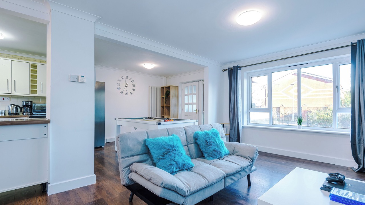 Photo of Livingroom in Warrington