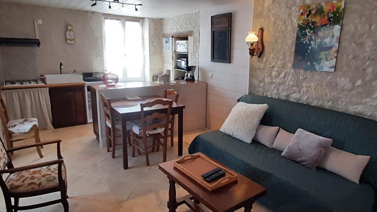 Photo of Livingroom in Tavant