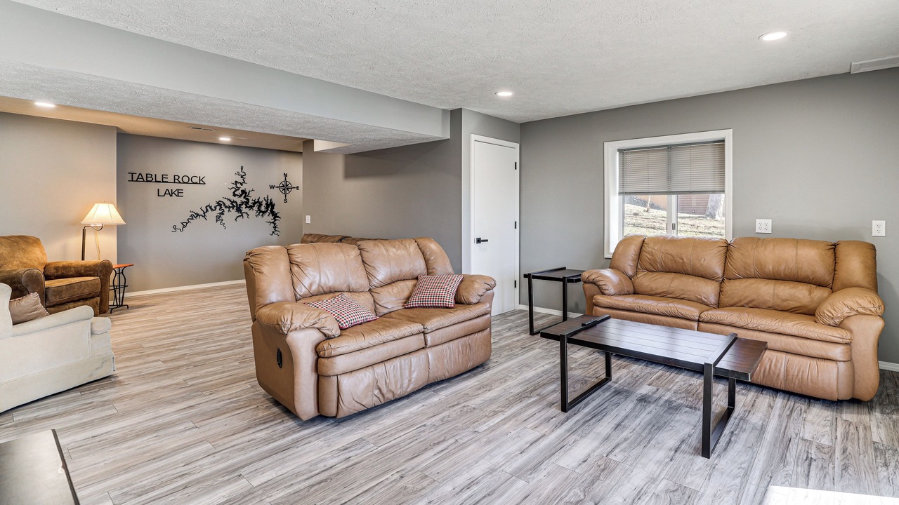 Photo of Livingroom in Shell Knob
