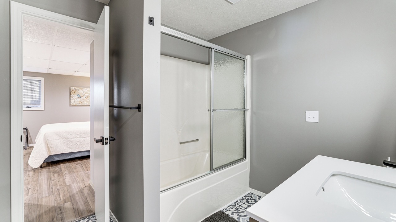 Photo of Bathroom in Shell Knob