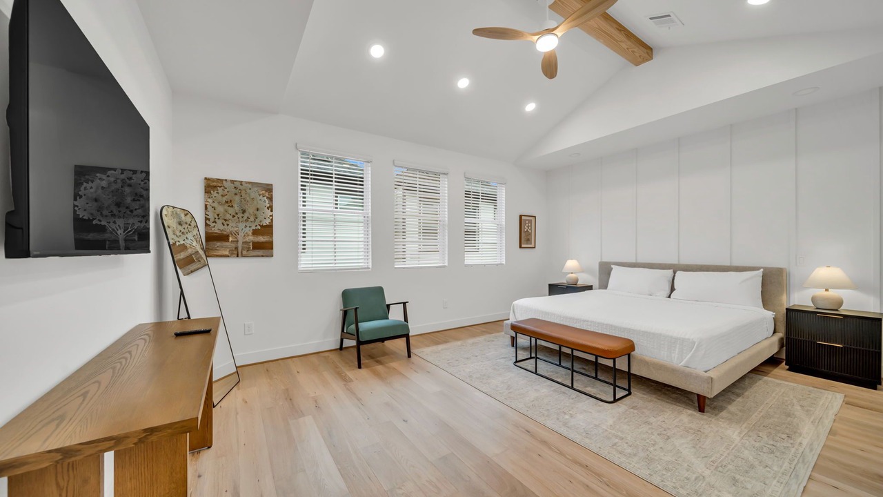 Photo of Bedroom in Shady Acres