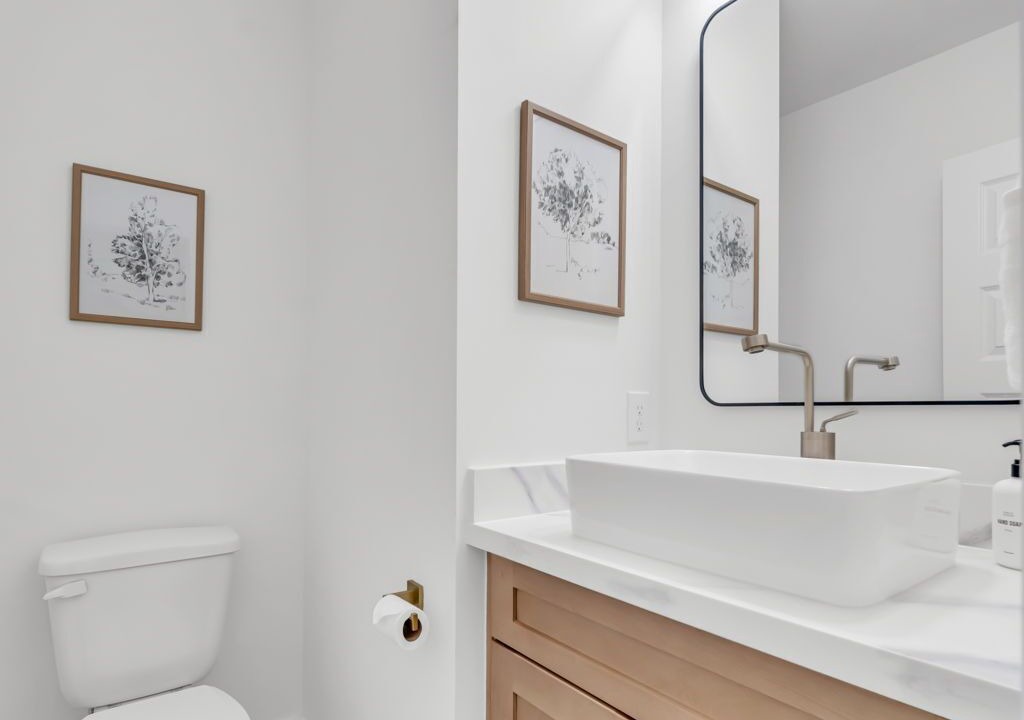 Photo of Bathroom in Shady Acres