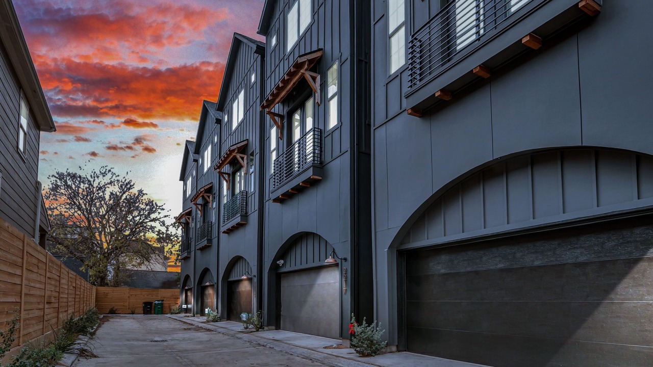 Photo of Outdoor in Shady Acres