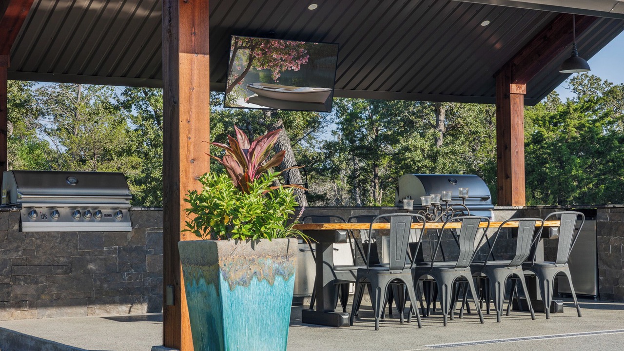 Photo of Outdoor in Fayetteville