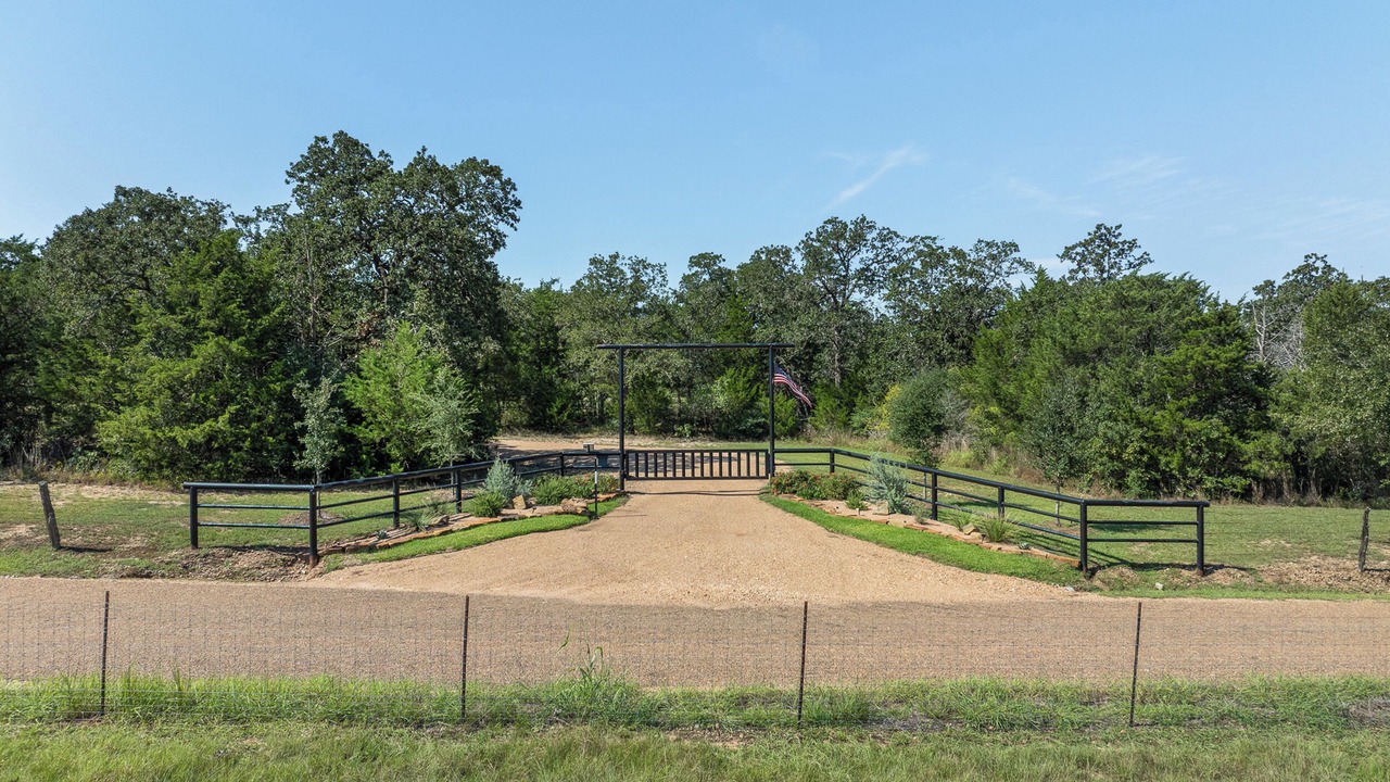 Photo of Outdoor in Fayetteville