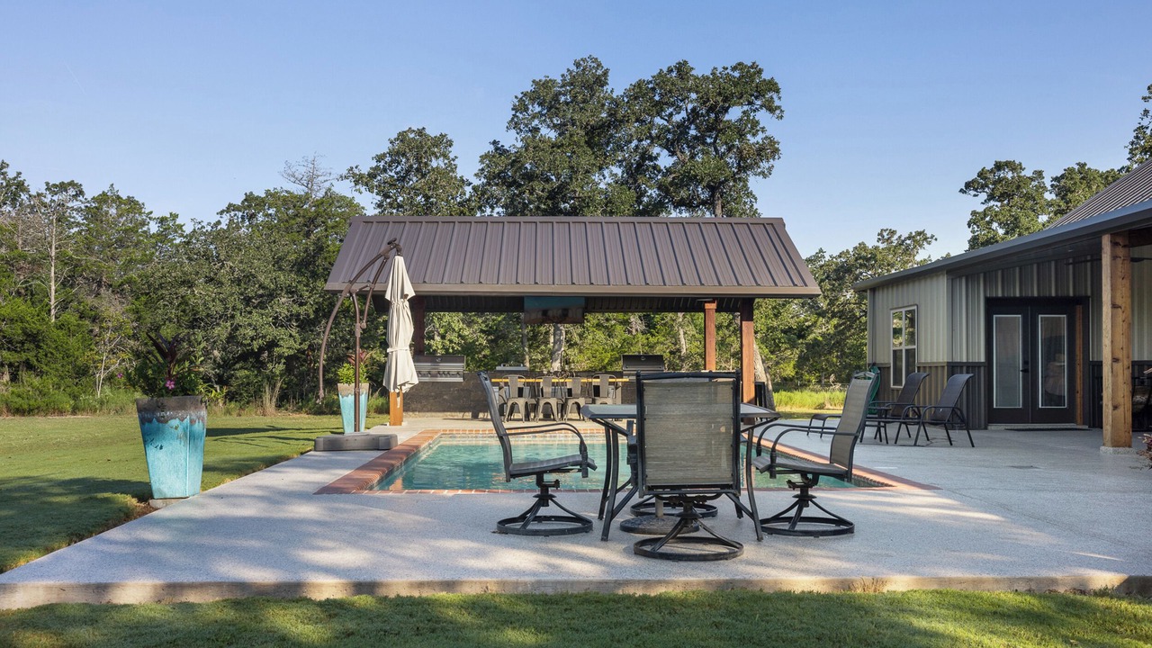 Photo of Outdoor in Fayetteville
