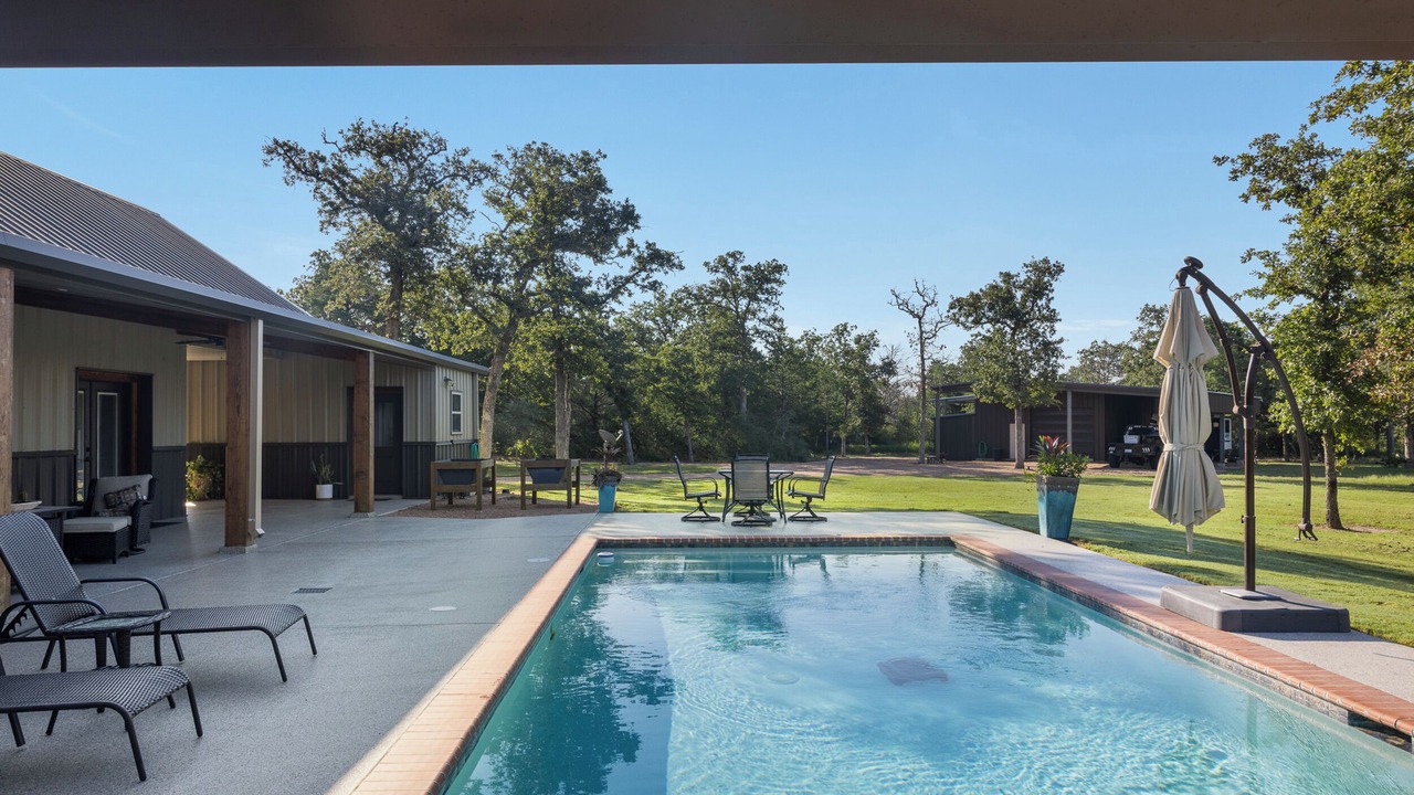 Photo of Outdoor in Fayetteville