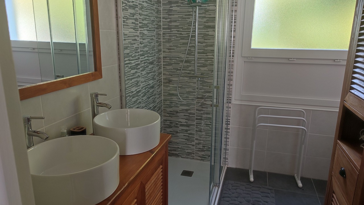 Photo of Bathroom in Chey