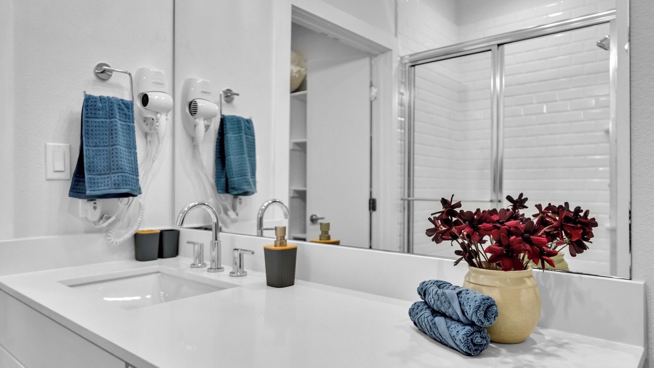 Photo of Bathroom in Oak Lawn