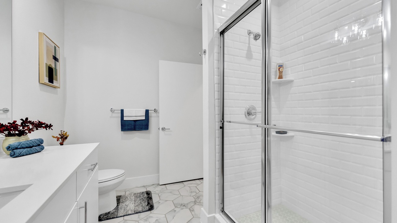 Photo of Bathroom in Oak Lawn