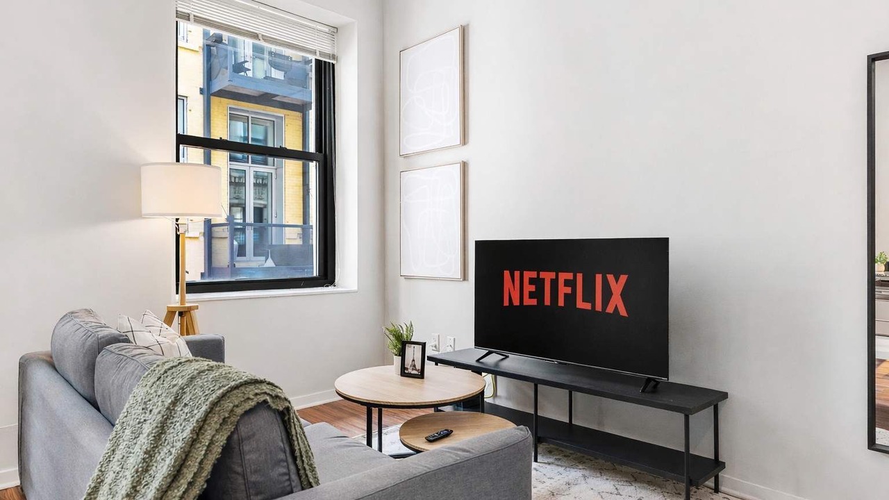 Photo of Livingroom in Downtown Cincinnati