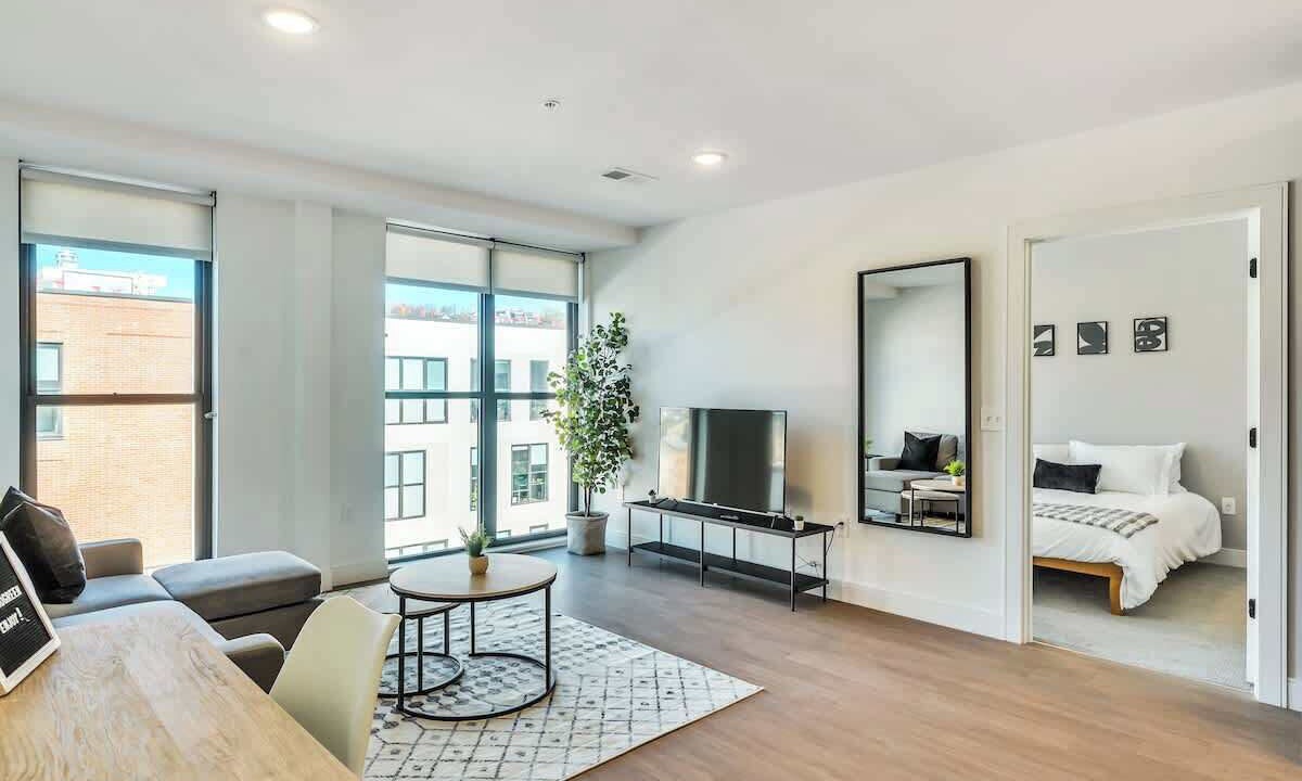 Photo of Livingroom in Pendleton