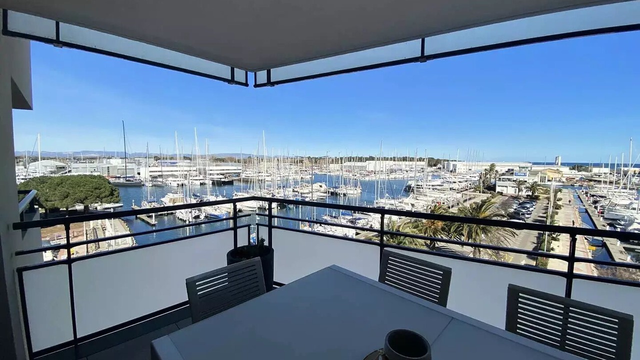 Photo of Outdoor in Le Port