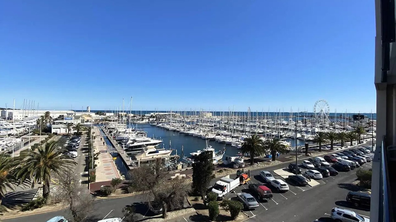Photo of Others in Le Port