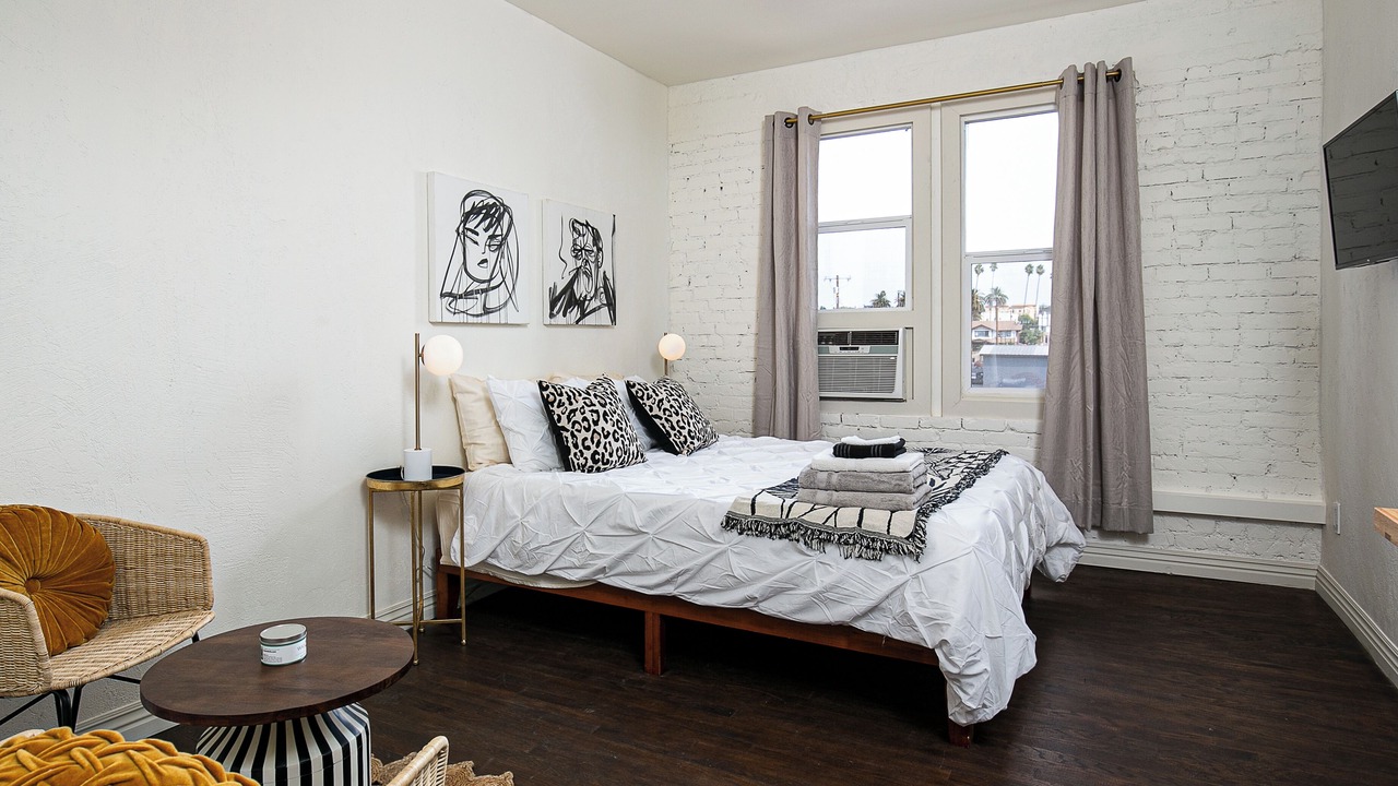 Photo of Bedroom in Westlake