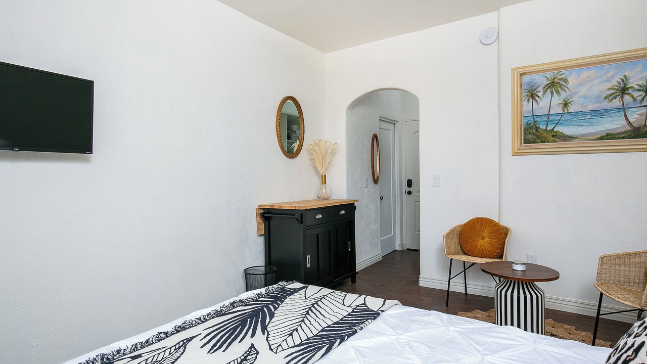 Photo of Bedroom in Westlake