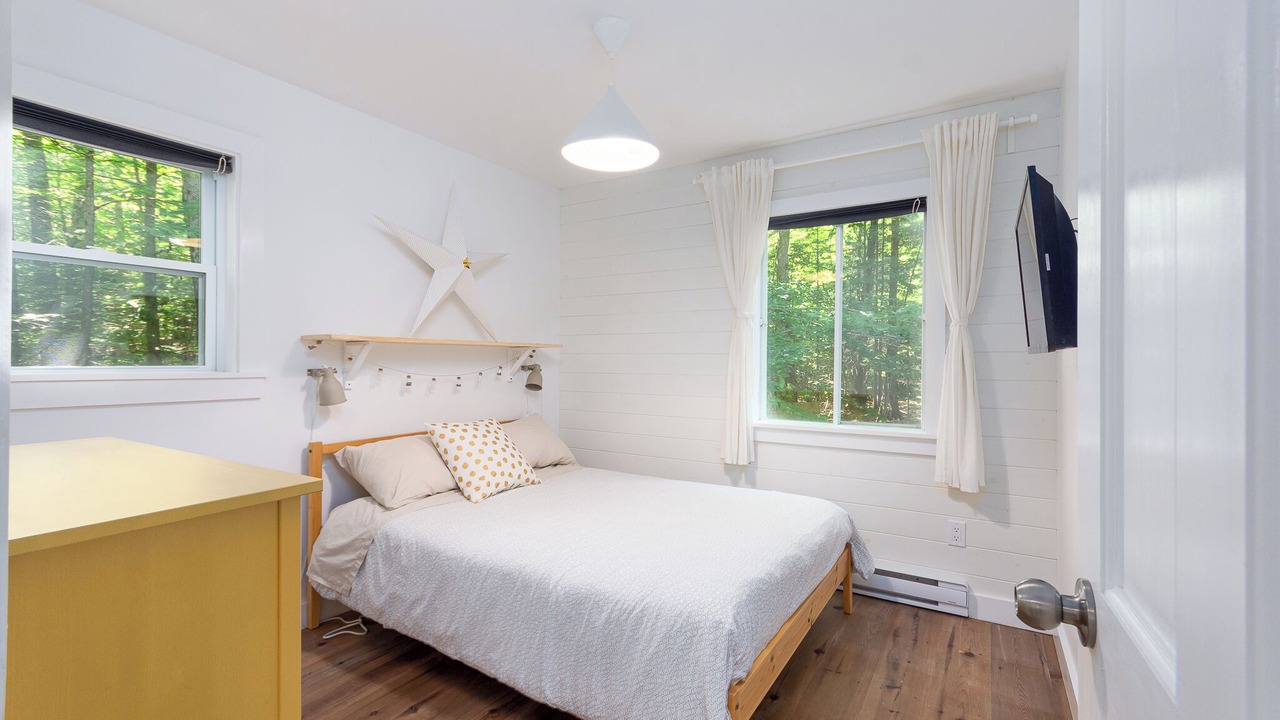Photo of Bedroom in Saint-Calixte