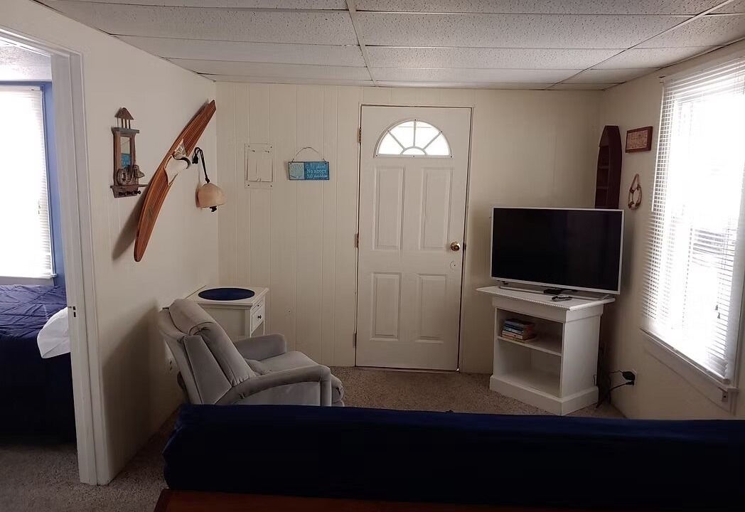 Photo of Livingroom in Monticello