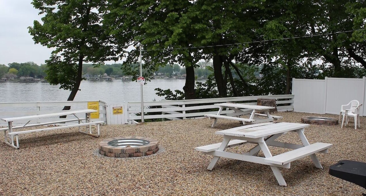 Photo of Outdoor in Monticello