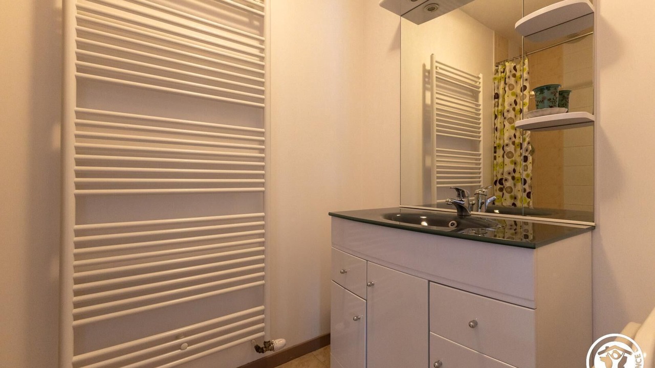 Photo of Bathroom in Charensat