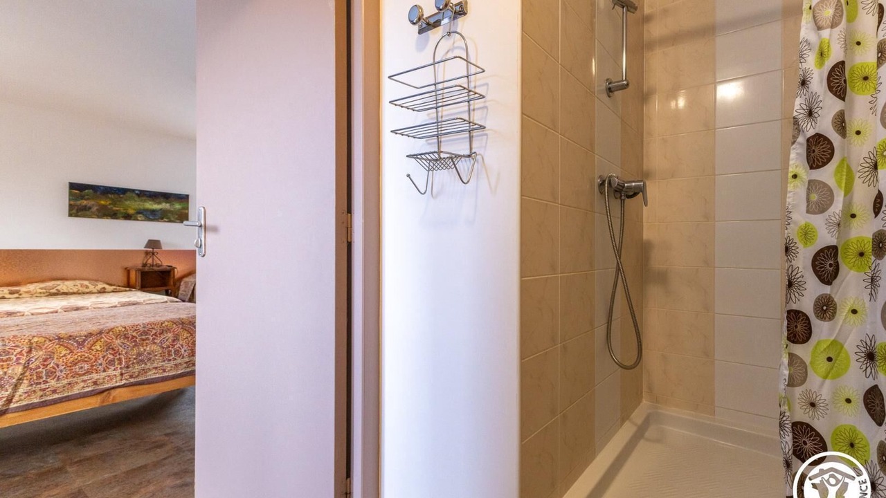 Photo of Bathroom in Charensat