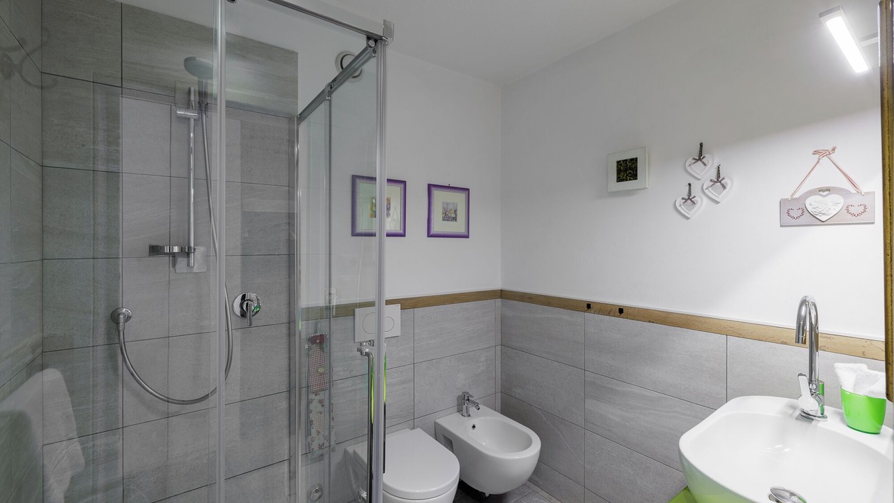 Photo of Bathroom in Engadin Scoul