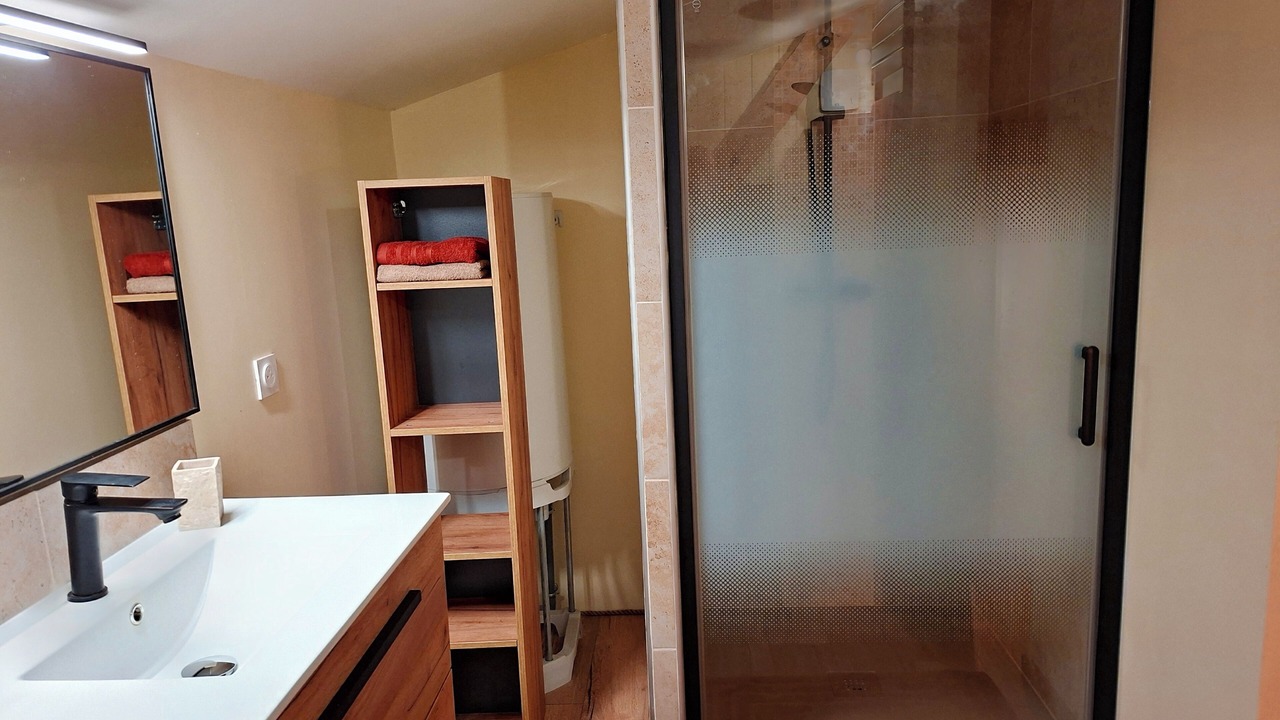 Photo of Bathroom in Marsac
