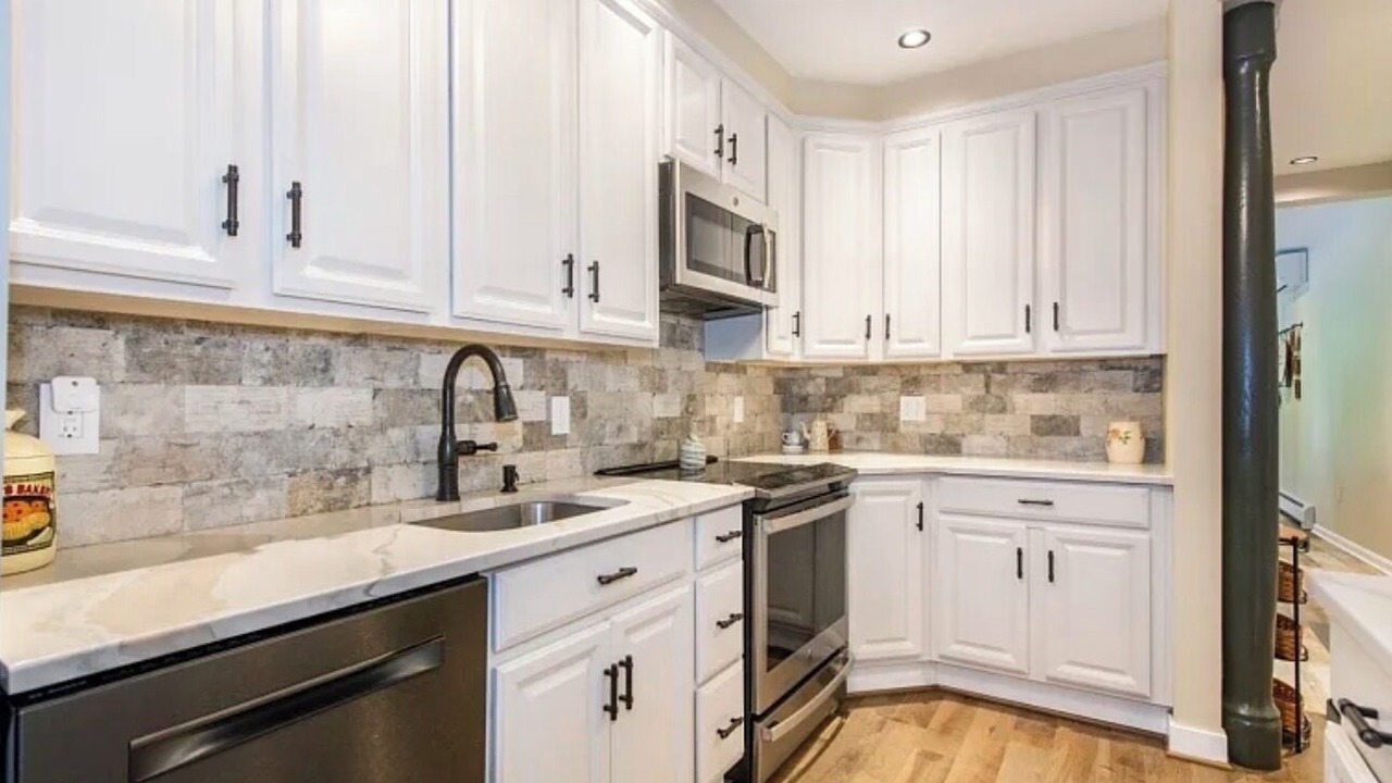 Photo of Kitchen in Glenwood