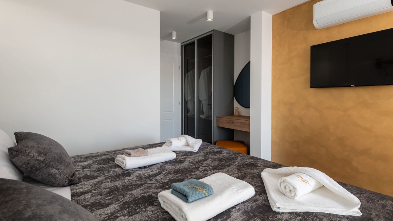 Photo of Bedroom in Novalja
