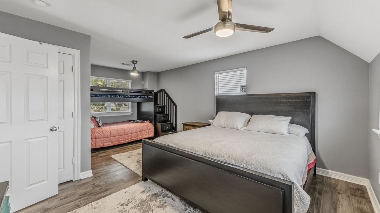Photo of Bedroom in Onalaska