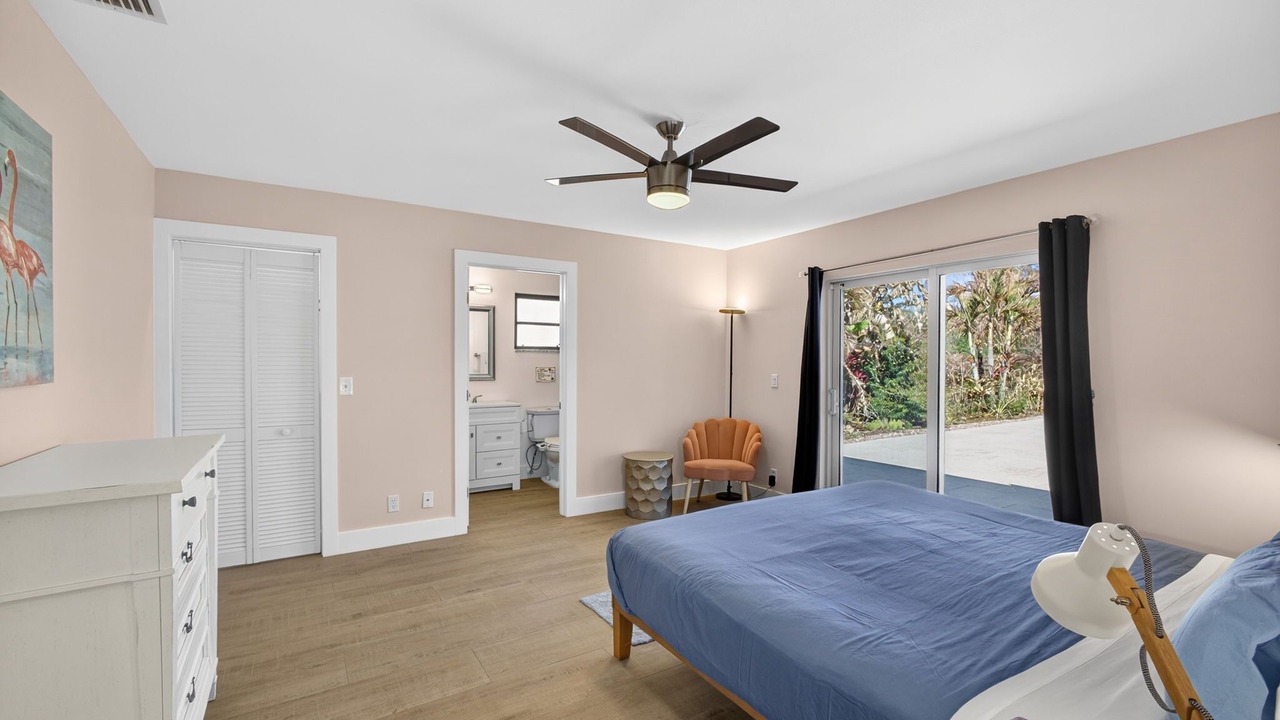 Photo of Bedroom in Jupiter Farms