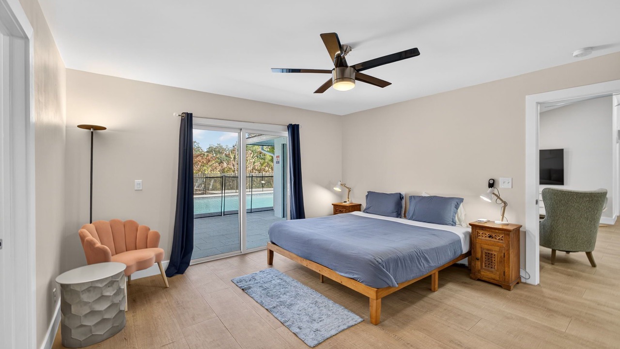 Photo of Bedroom in Jupiter Farms