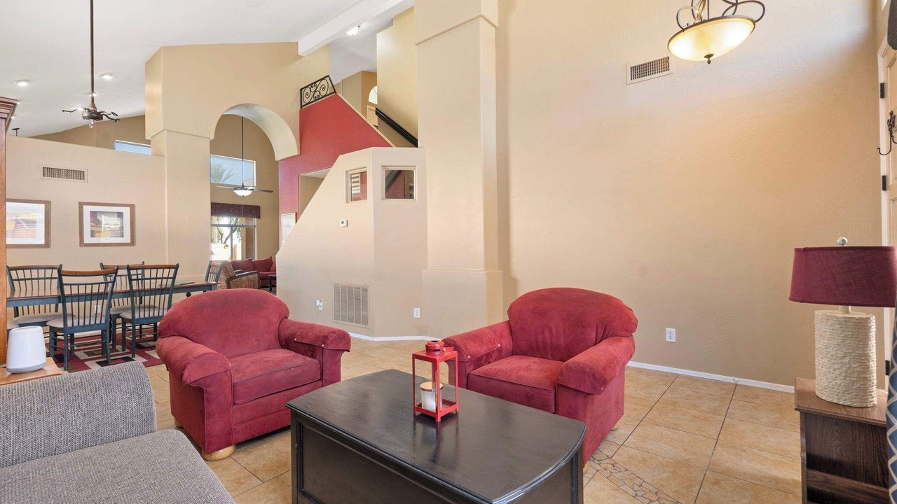Photo of Livingroom in Palm Valley