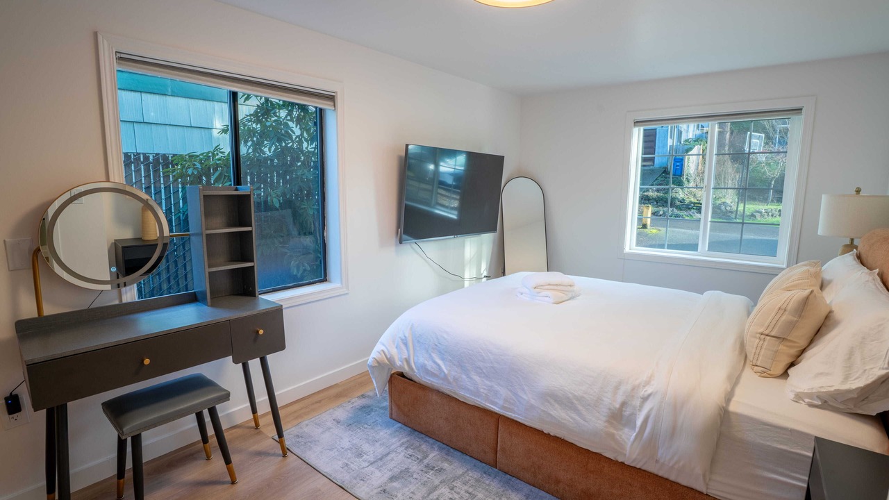 Photo of Bedroom in Olympic Hills